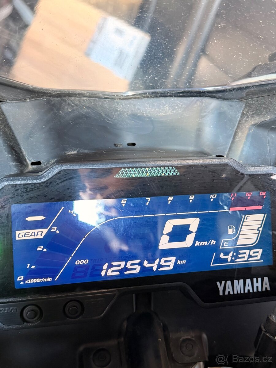 Yamaha YZF - R125 - 15