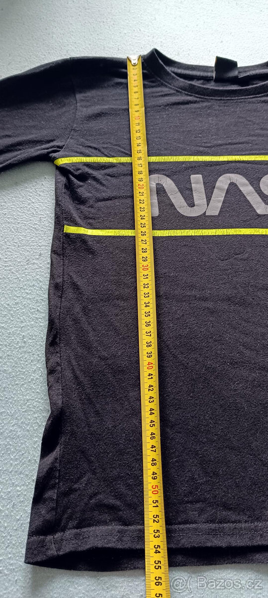 Oblečení po dětech - trička a tepláky - 15