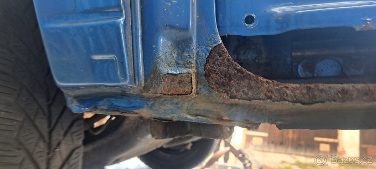 vw t4 111kw multivan téměř bez koroze kastle s doklady - 15