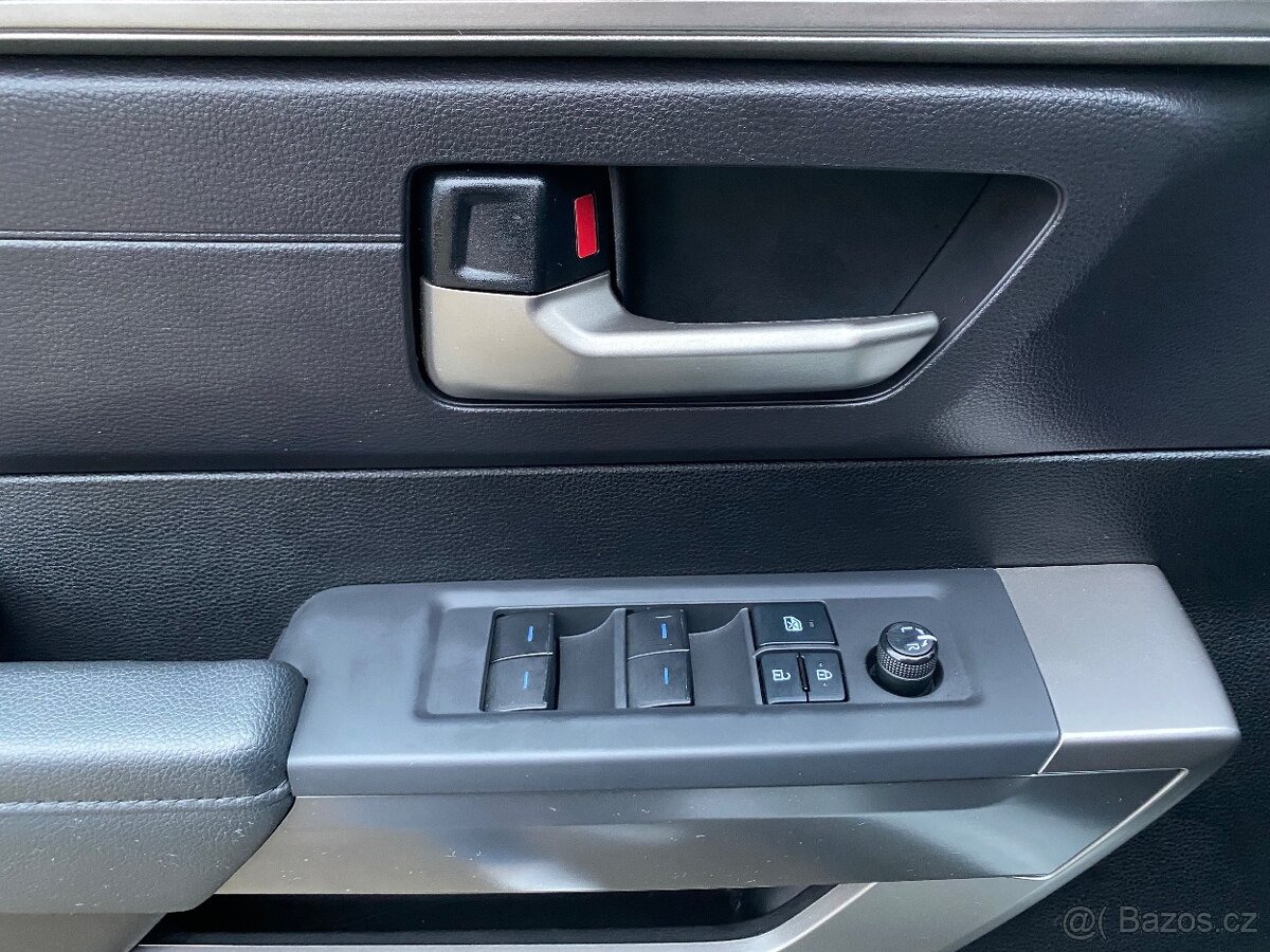 Toyota Tundra 3.5 SR5 4x4 Biturbo automat, rok 2022, 19 tkm - 15