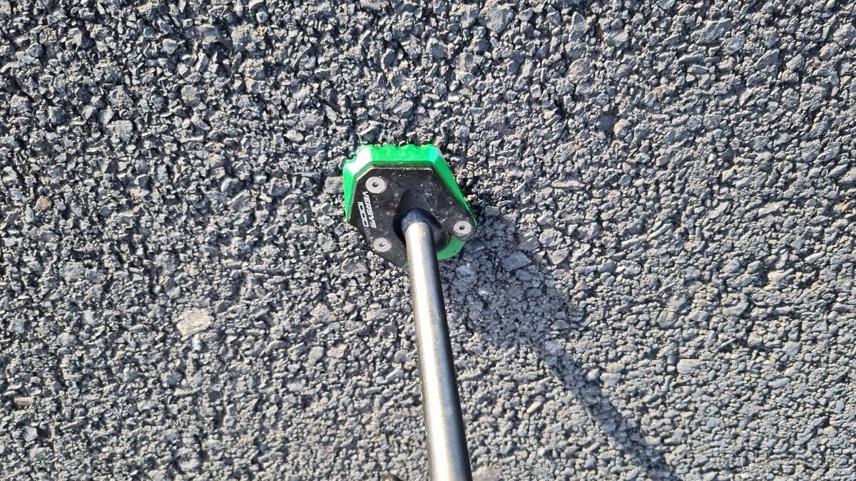 Kawasaki Versys 1000S r.v.2021 zelená - 15