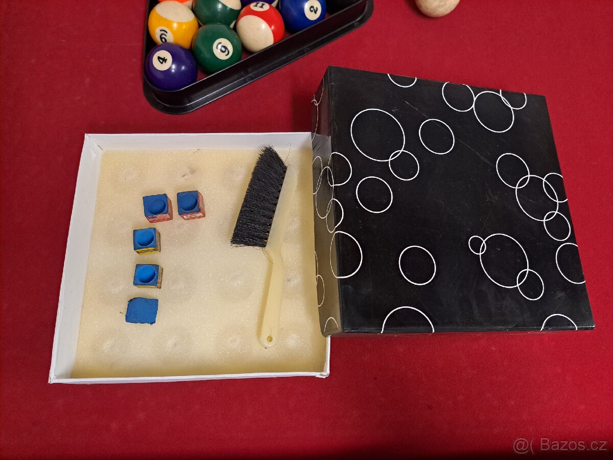 Kulečníkový stůl - 7FT - s výbavou - 15