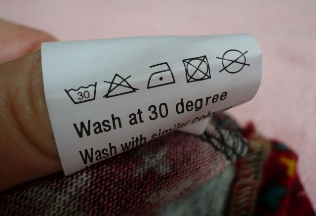 Nové úpletové mini šaty s přírodním motivem, vel. M/L - 15