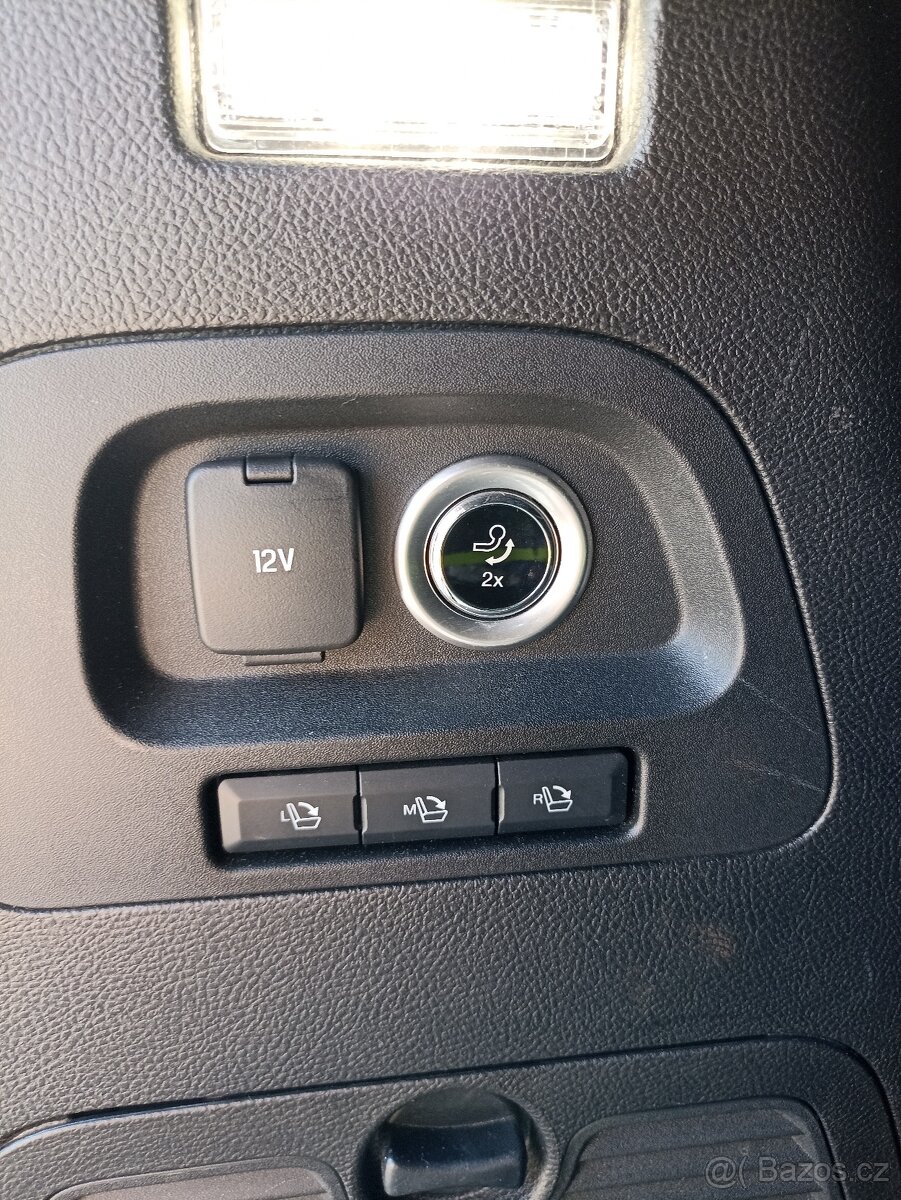 FORD S-MAX 2.0 TDCI, 132 KW , MANUÁL - 15