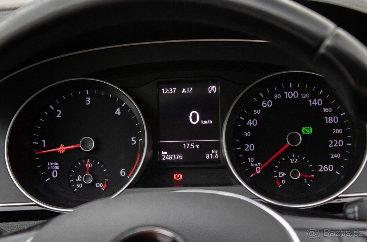 Volkswagen Passat Variant 1.6TDI DSG - 15