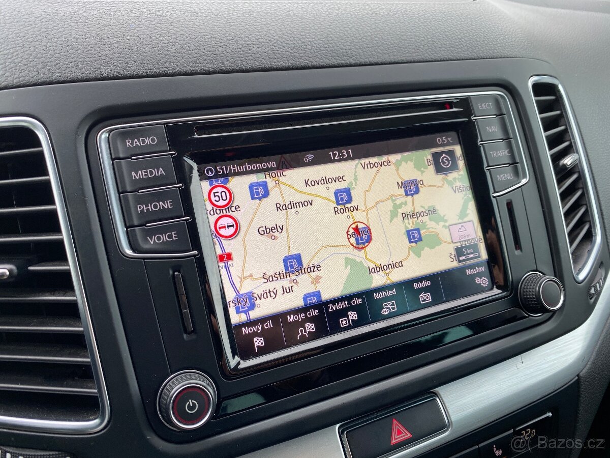 VOLKSWAGEN SHARAN 2.0 TDI HIGHLINE 4motion, 7 miestne - 15