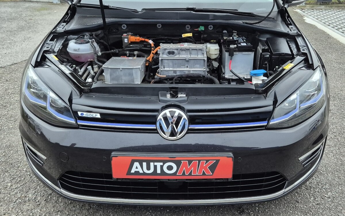 Volkswagen Golf VII e-Golf 1.majitel servisní kniha. DPH - 15
