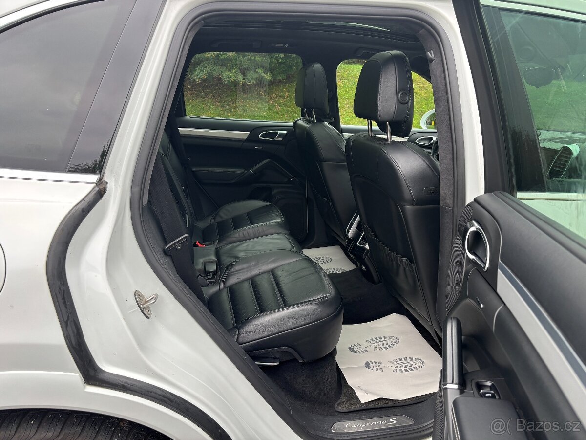 Porsche Cayenne S 4.8 V8 294kw - Servis Kniha, ČR, PANO, 4x4 - 15