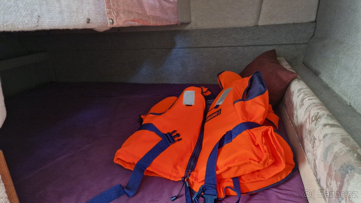 Bayliner Ciera 2655 + vlek 3.5T - sleva - 15