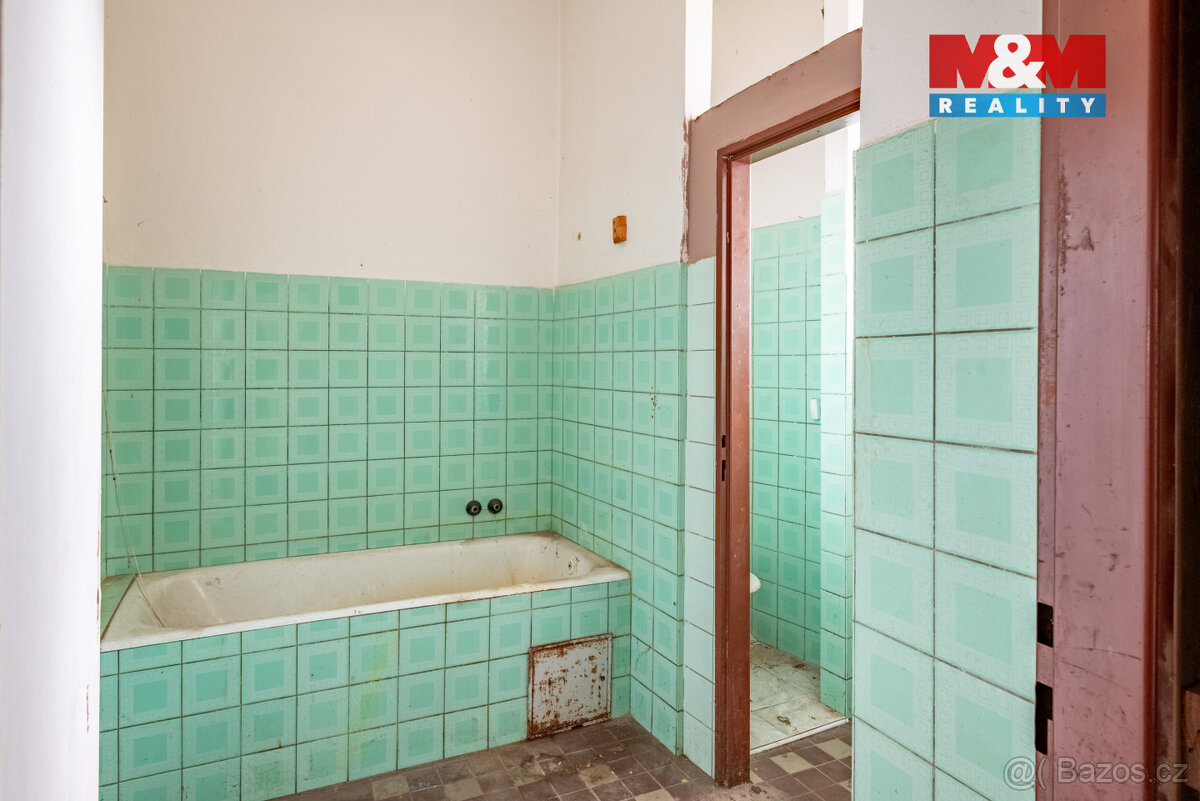 Prodej obchodního objektu, 800 m², Strakonice, ul. Komenskéh - 15