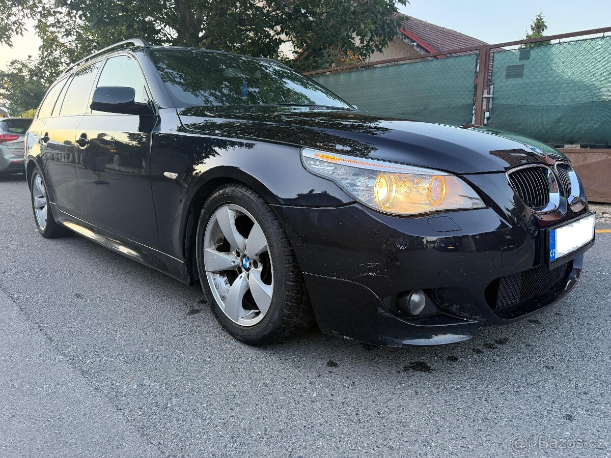 BMW 535d e61, Čr, 2. majitel, kombi, panorama atd - 15