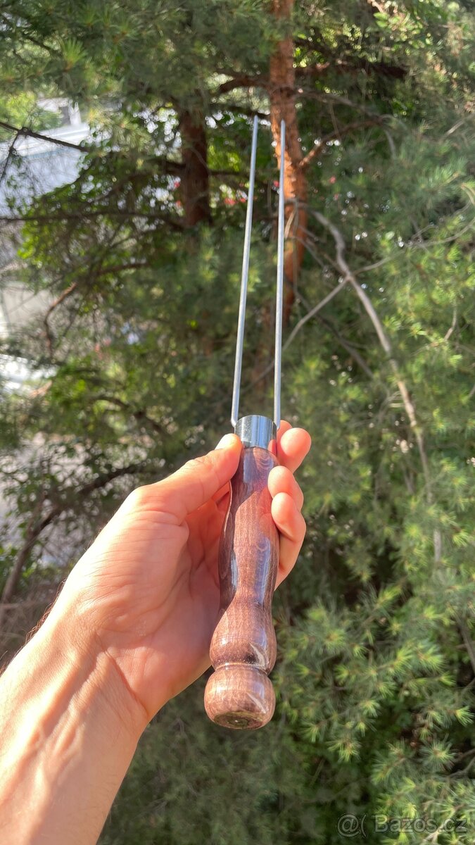 Sada špízů v pouzdře s vidličkou a dvojitými špízy - 15