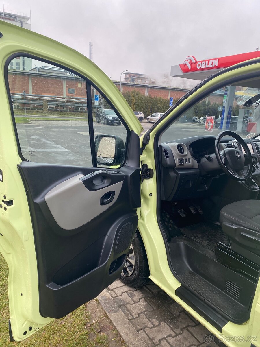 Prodam Renault Trafic 2015 - 15