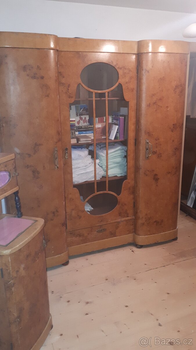 ložnice starožitná - 15