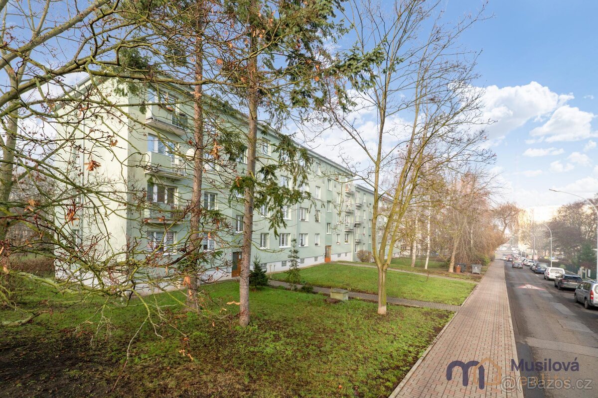 Prodej bytu 2+1 54 m2 - 15