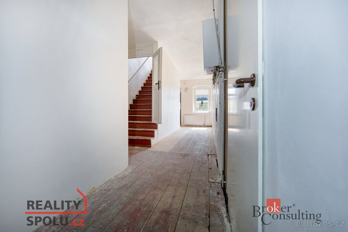 Prodej, komerční/ubytování, 520 m2, nám. J. Švermy, Kovářská - 15