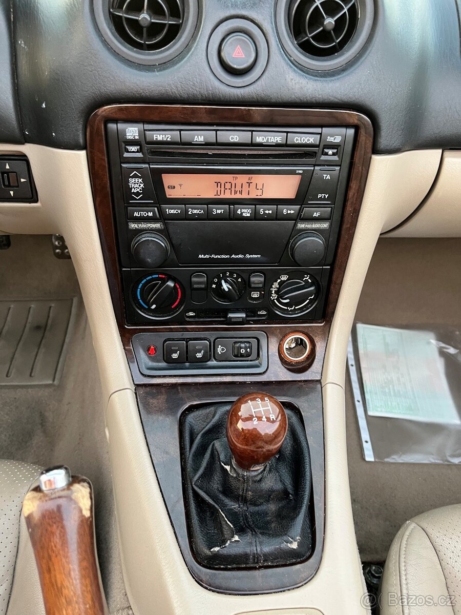Mazda MX-5 NBfl 1,6 světlý interiér - 15
