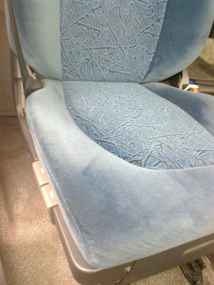 Sedačka – DAF LF – ORIGINAL – moc pěkný sedák – 995,-Kč - 15