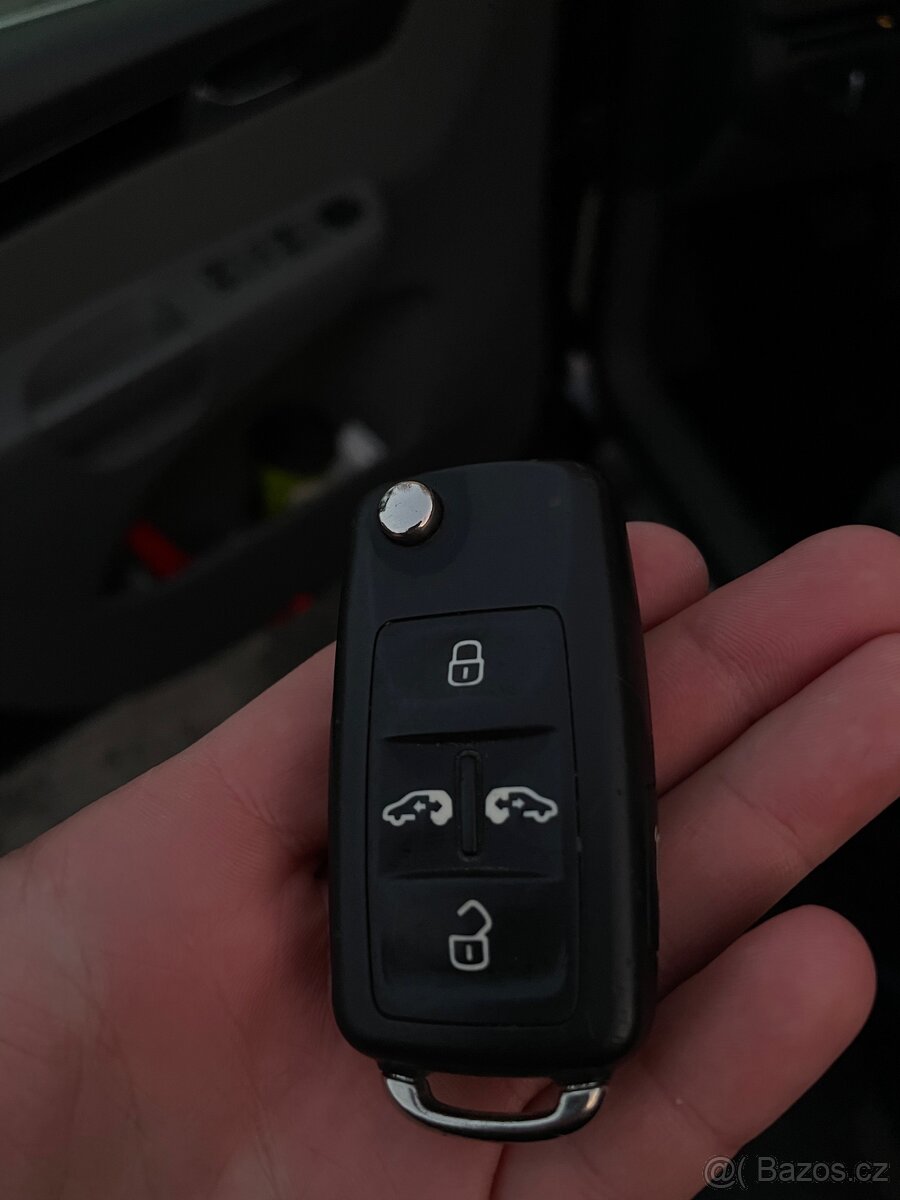 Seat Alhambra 2.0 TDi Automat 121k km 7 míst - 15