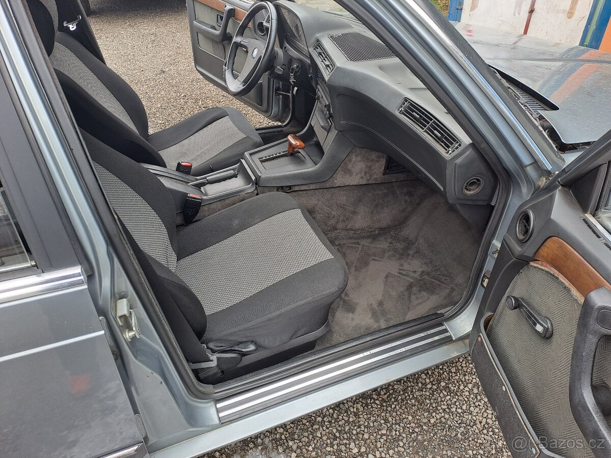 Bmw e23 728ia EKO uhrazeno - 15