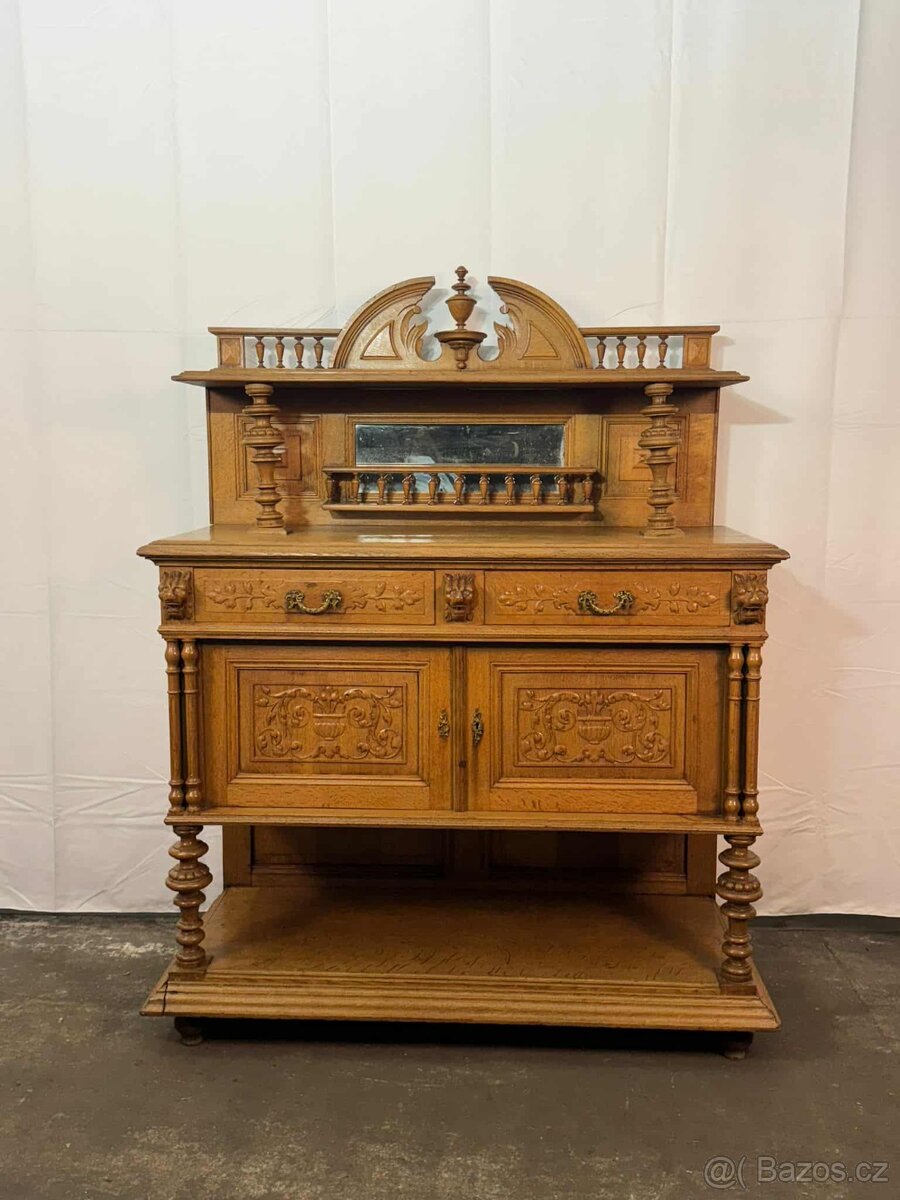 Historický kredenc / příborník (134024) - 15
