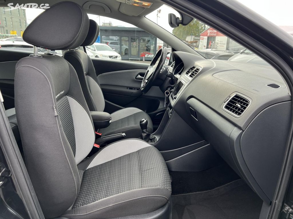 🚗 Volkswagen Polo Cross 1.2TSi 66kw TEMPOMAT ALU - 15