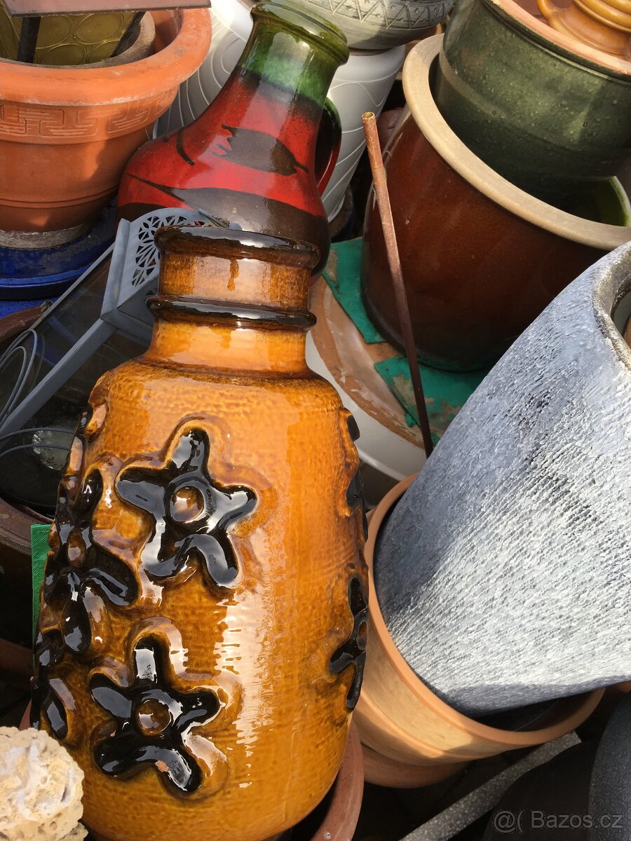 Zahradni stolek - 15