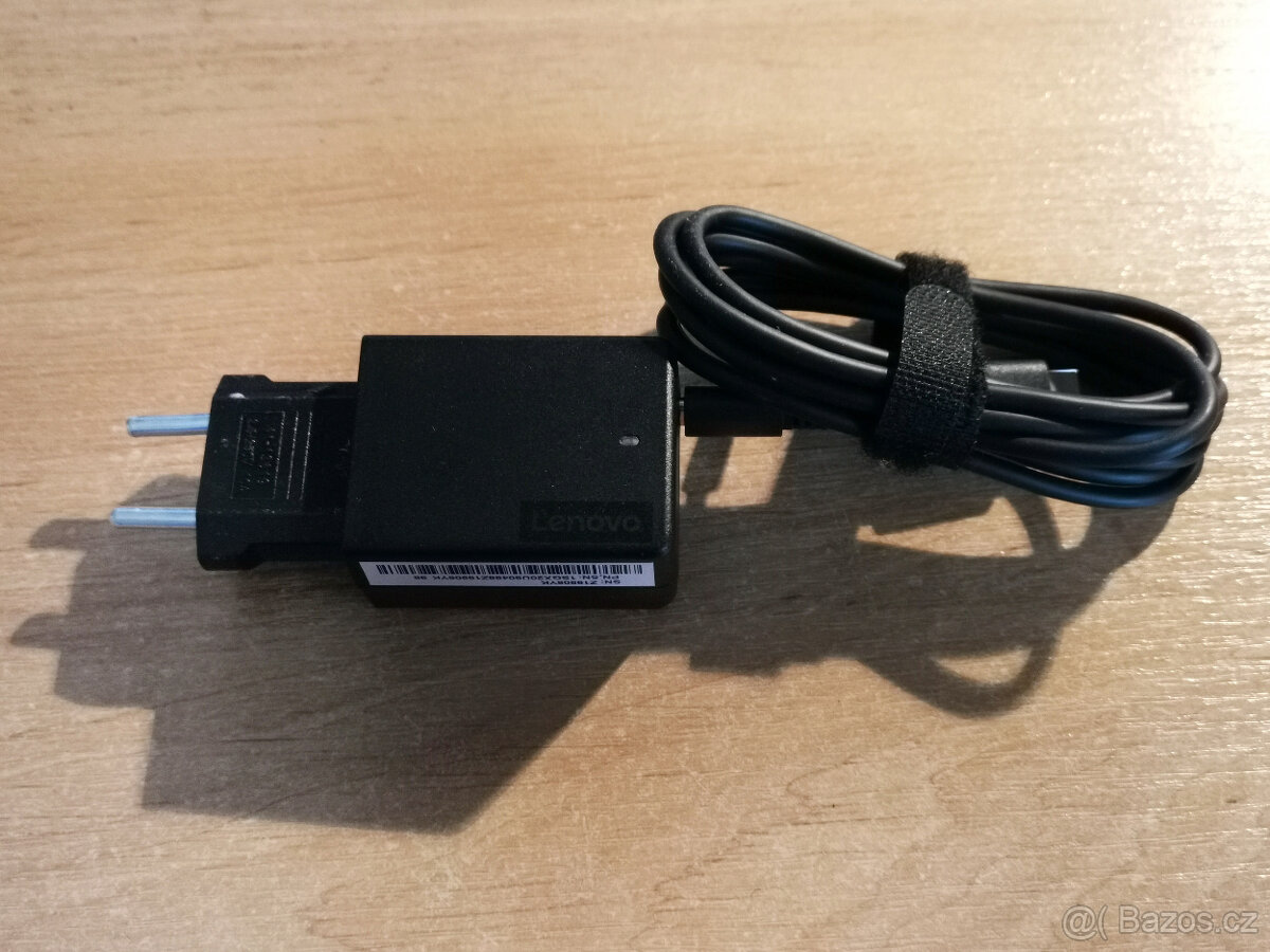 Lenovo MIIX 720-12IKB 2v1 i7/1TB SSD - na opravu/na díly - 15