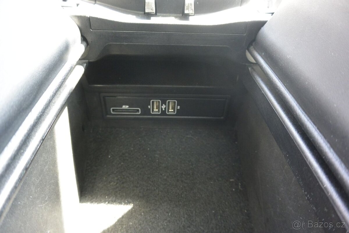 PRODÁM Mercedes-Benz C 200 C200d Avantgarde - 15