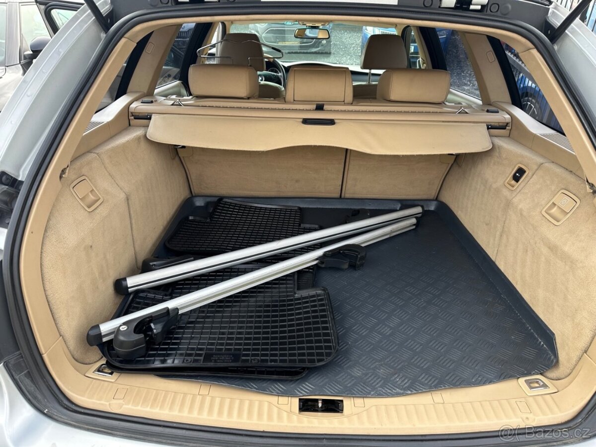 BMW Řada 5 530Xd PĚKNÝ STAV - 15