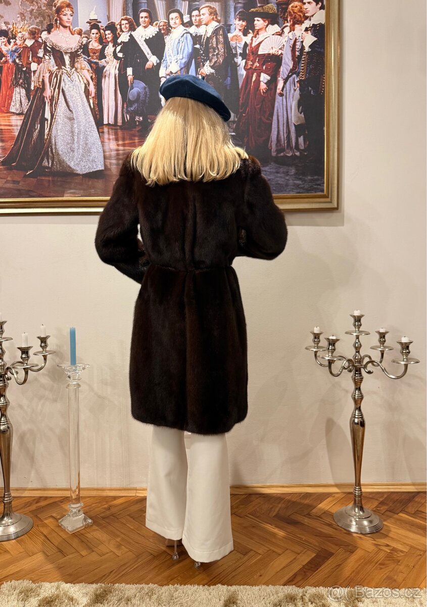 Luxusní norkový kožich - 15