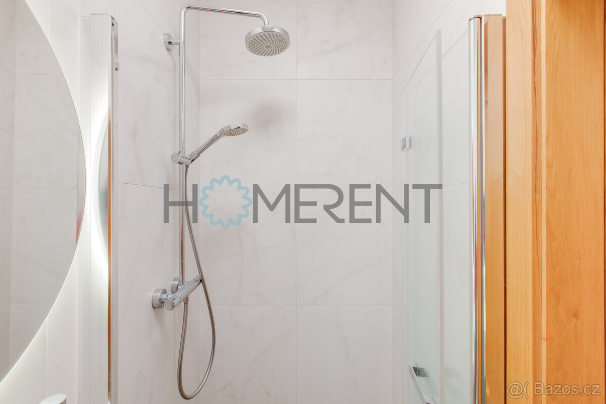 Prodej - krásný a světlý byt 2+kk (45 m²) po rekonstrukci, P - 15