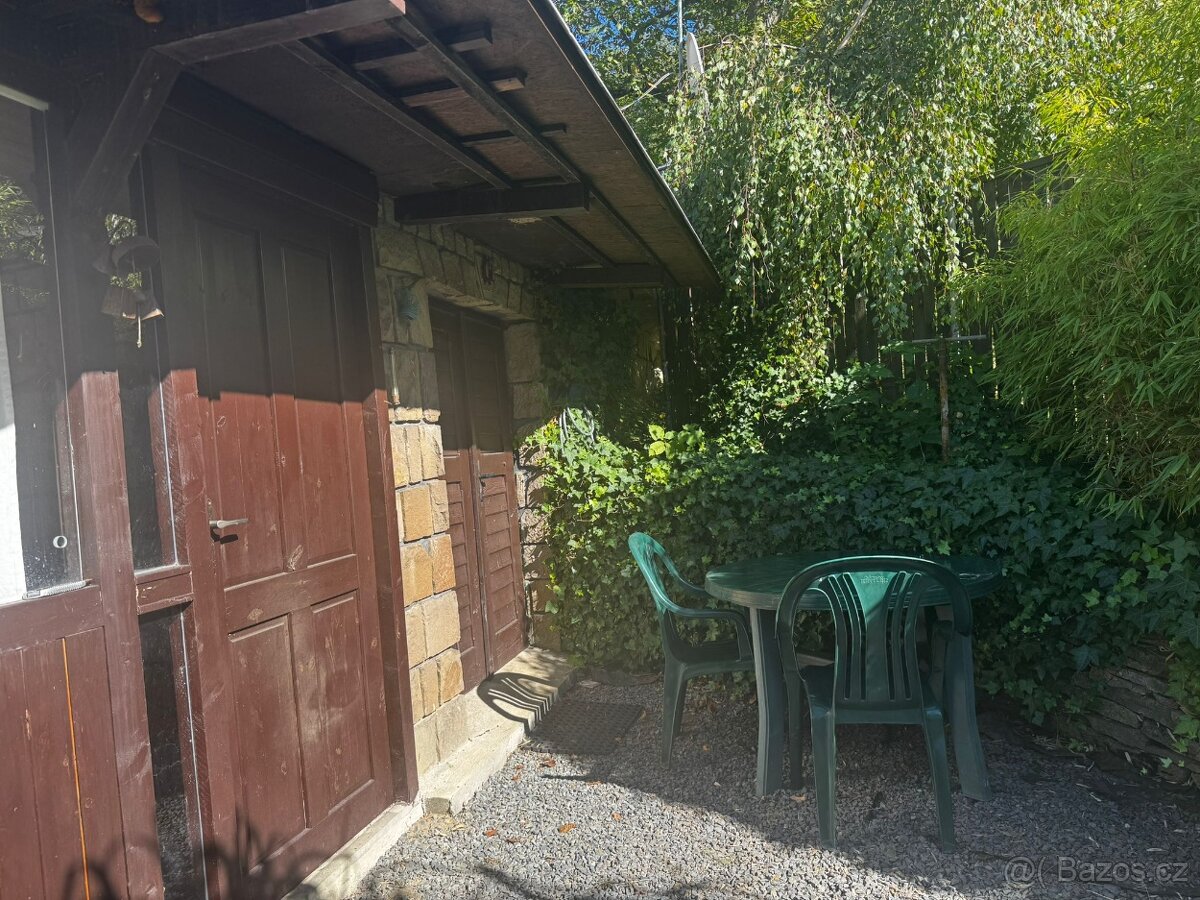 Prodej chaty 75 m², pozemek 375 m² Chvalčov - - 15