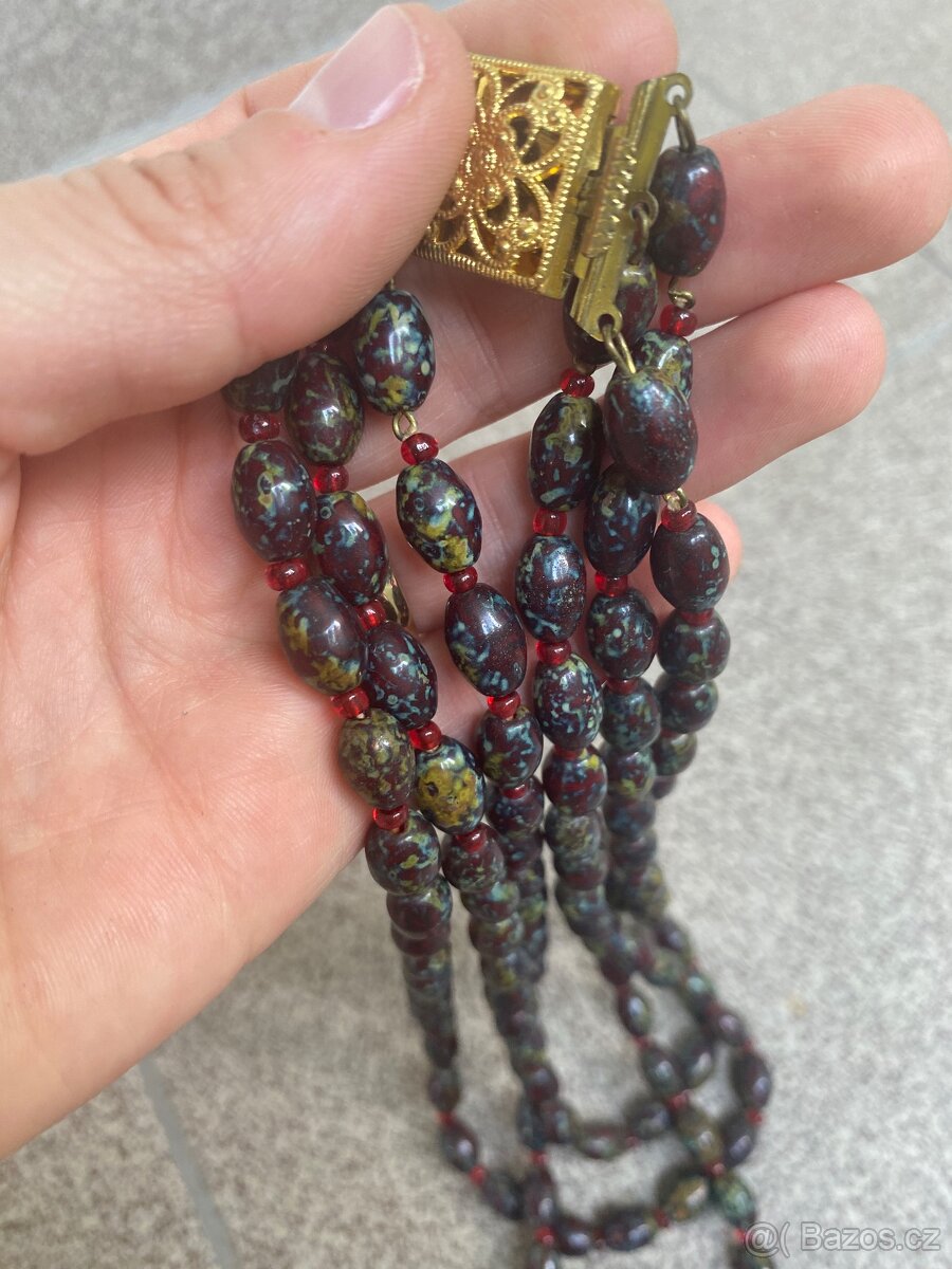 Mix bižuterie, přivedli z kůže, korálů… - 15