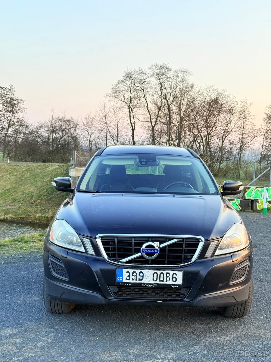 VOLVO XC60 2.4D D5 151KW - 15