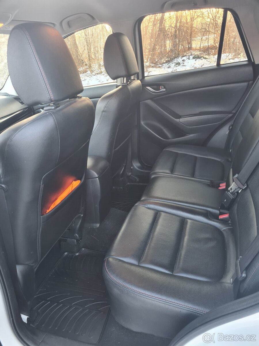 Prodám Mazdu cx5 2.2D Skyactiv 110kw 4x4 - 15