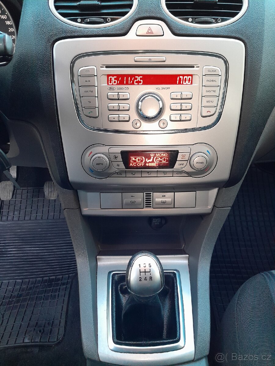 Ford Focus Combi 1.6TDCi 80kW rok 2008 naj.389tis. NOVÁ STK - 15