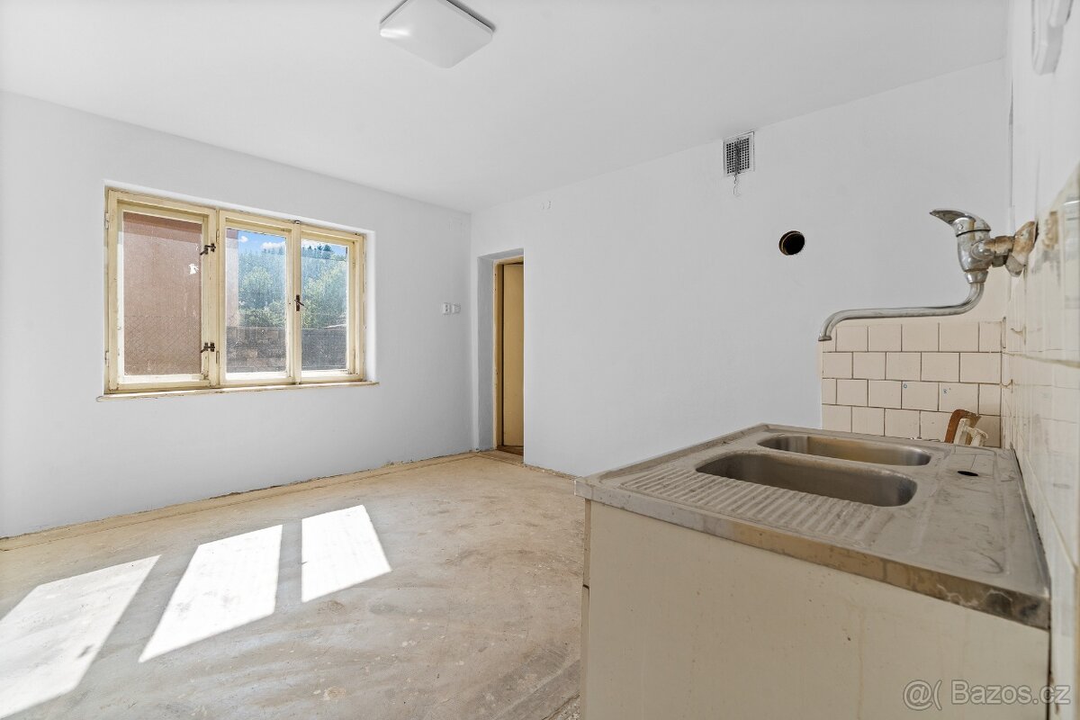 Prodej chalupy Lopeník - 15