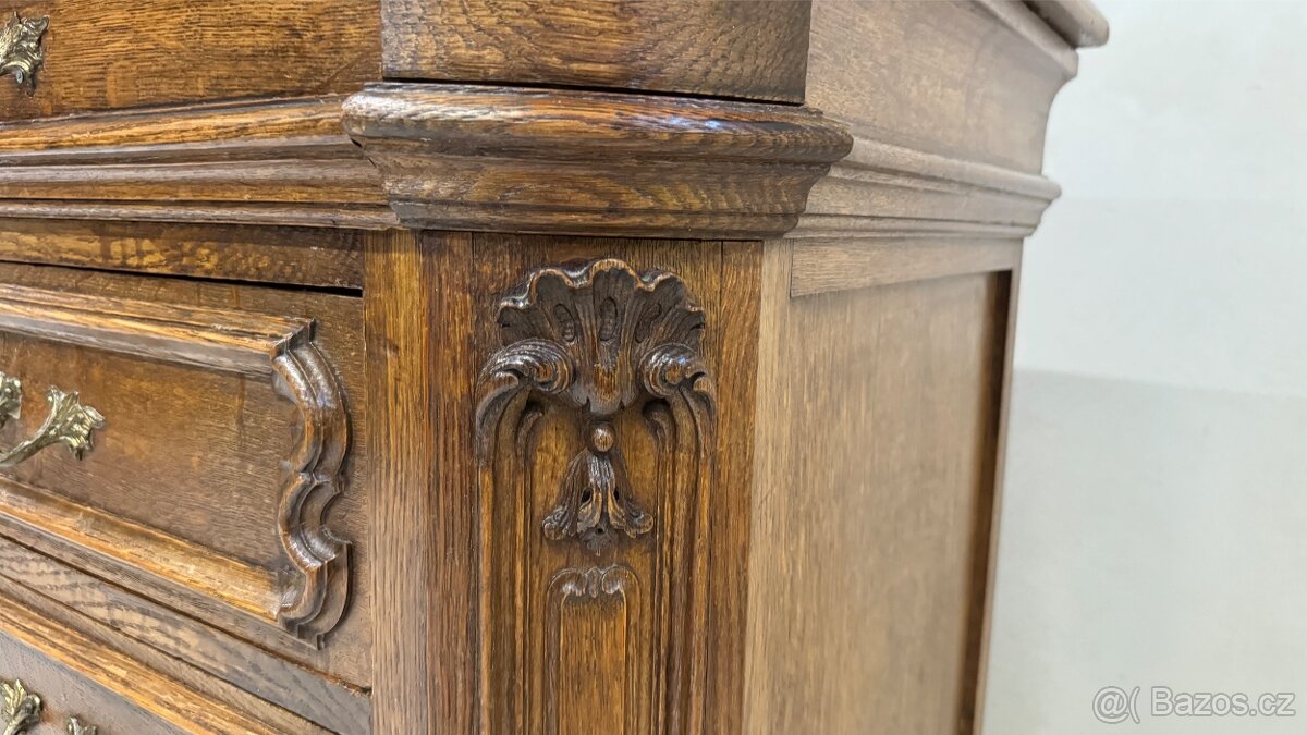 Starožitná masivní komoda - 15