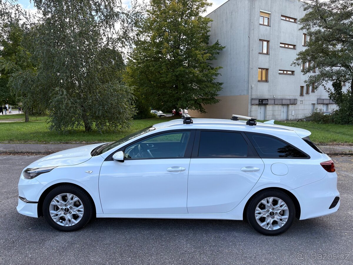 KIA Ceed SW 1,5 T-GDI 118kW ZÁRUKA r.2023 - 15