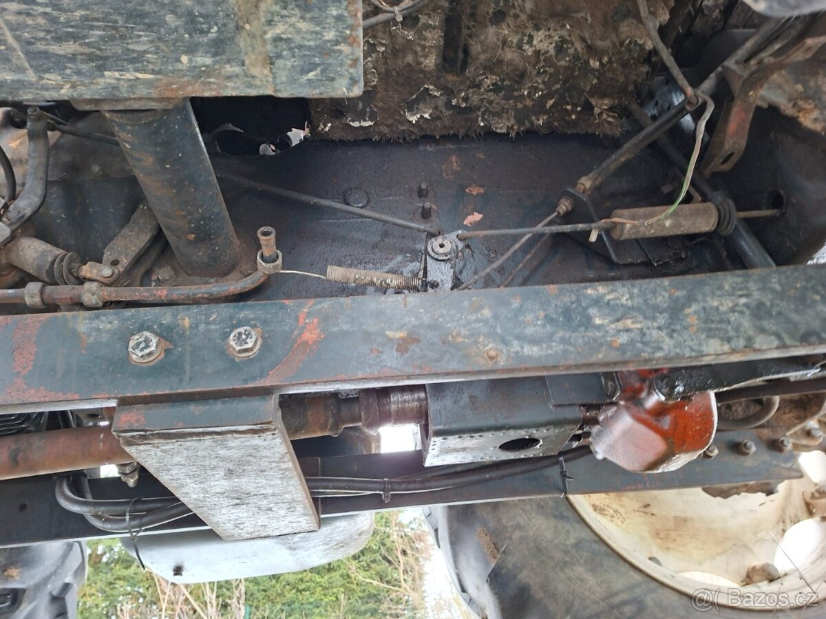 ZETOR 7745 4X4 S ČELNÍM NAKLADAČEM - 15