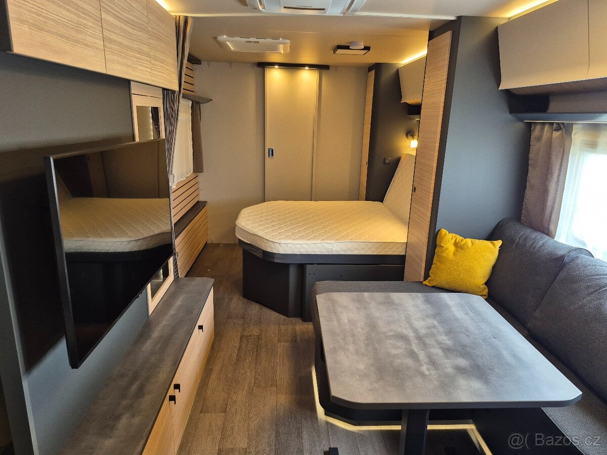 Karavan Hobby Maxia 660 WQM - 15