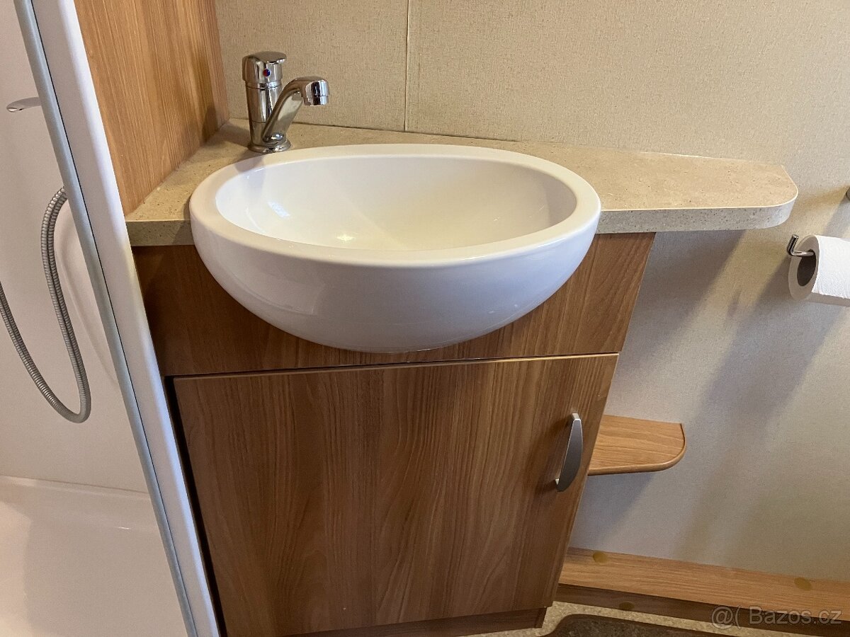 Karavan Sprite Cruzer 492 SR - 15