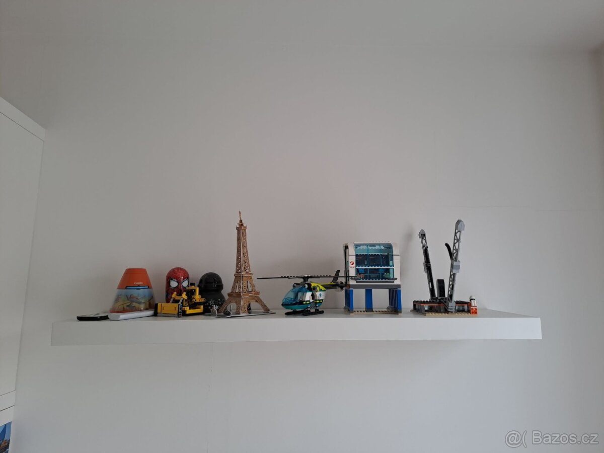 Nábytek - dětská postel cca 160x80 + IKEA KALLAX - 15