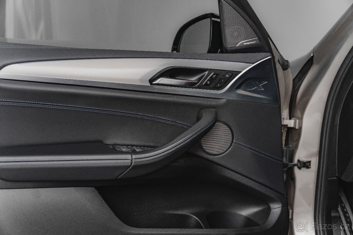 BMW X3 M40i-HUD-H&K-LED-Tažné-CZ-R20 - 15