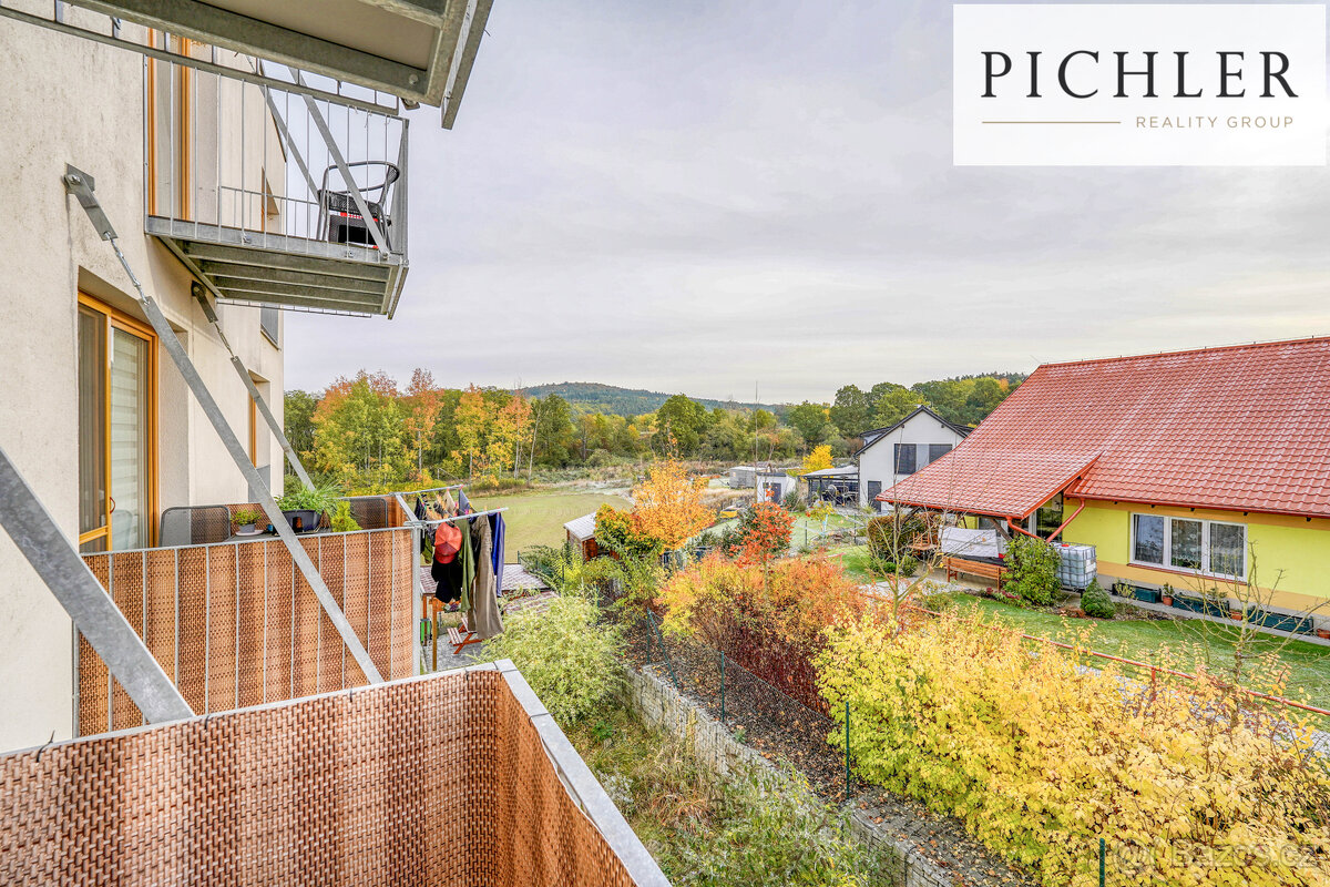 Prodej bytu 2+kk s balkonem a parkovacím stáním, 64 m², Holý - 15