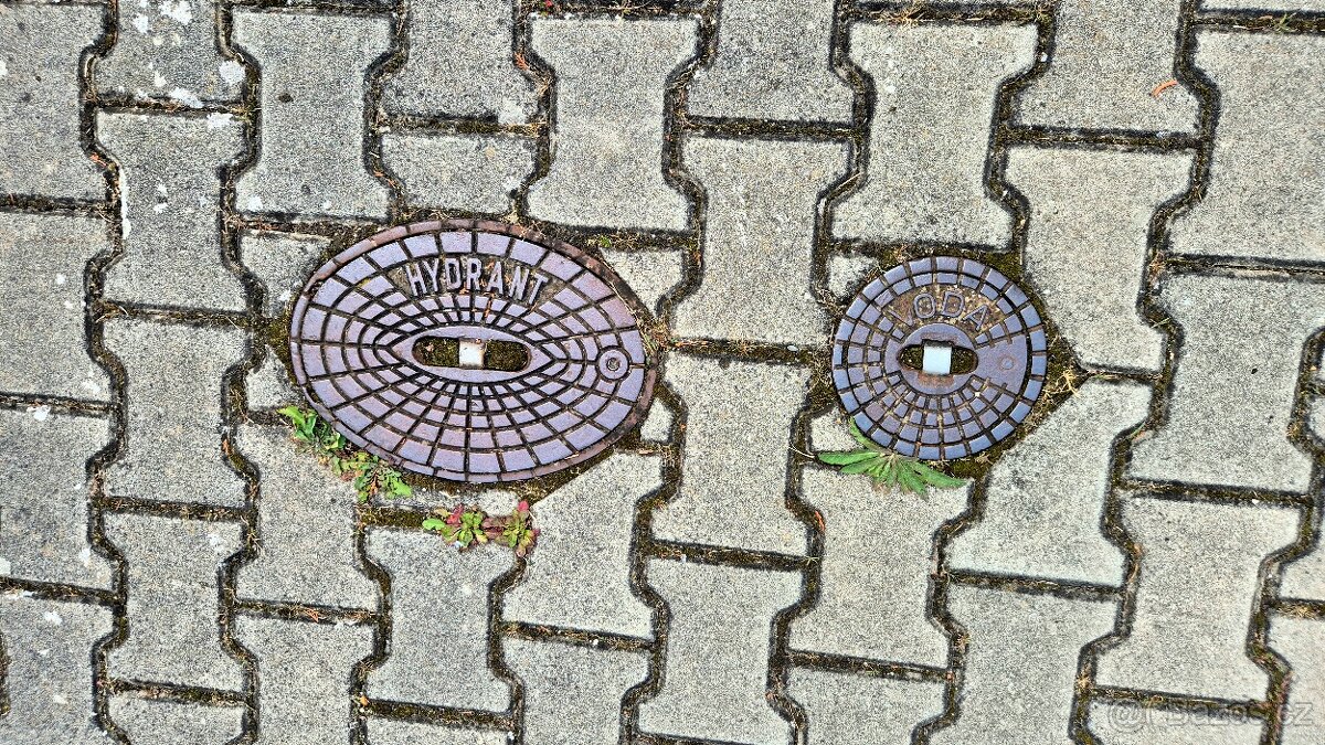 Stavební pozemek v Praze 16 - 15