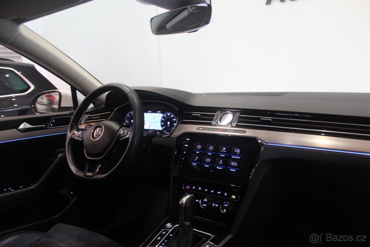 VW Passat B8 2.0TDI DSG 4x4 HIGHLINE NAVI 2019 DISPLAY - 15