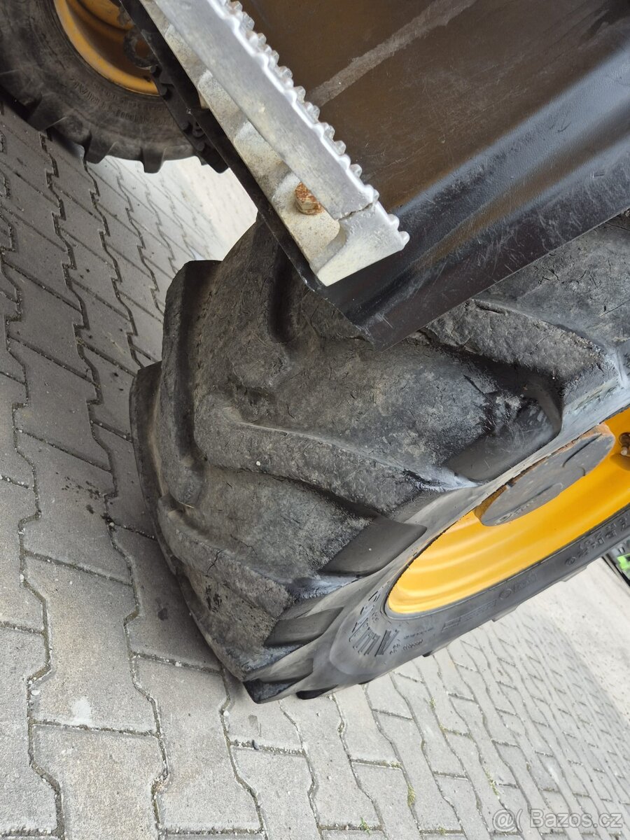 JCB TM 220 4X4 čelní nakladač s teleskopem - 15