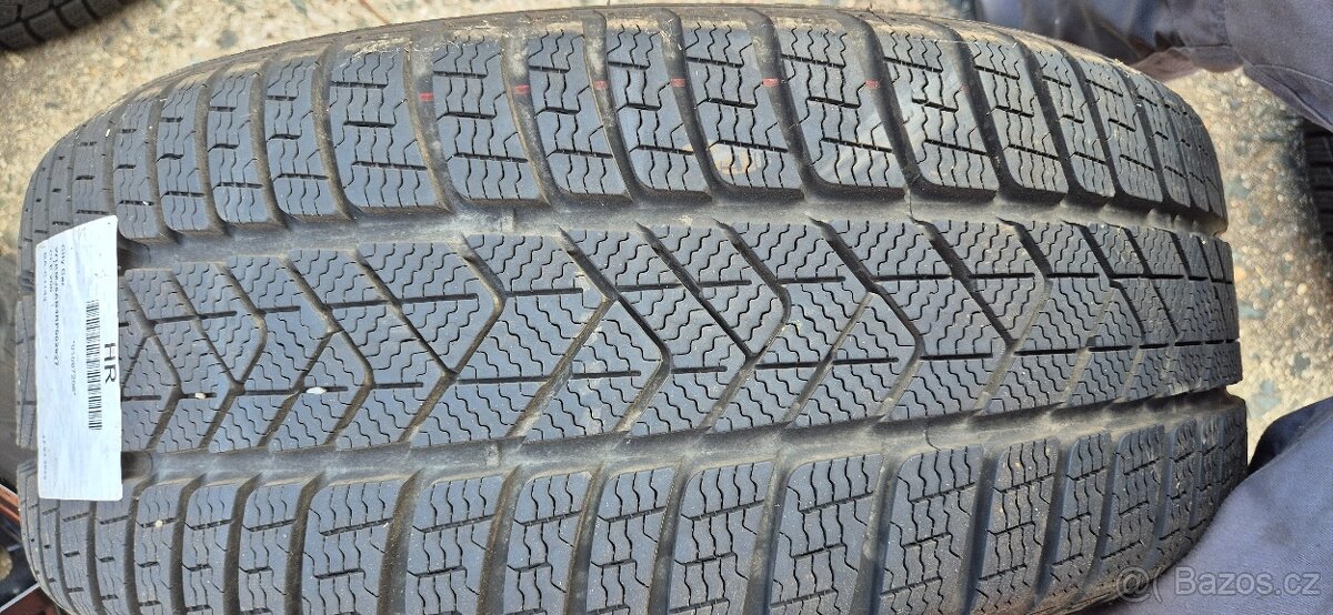 Originální Mercedes CLE AMG disky R18 + zimní Pirelli 245/45 - 15